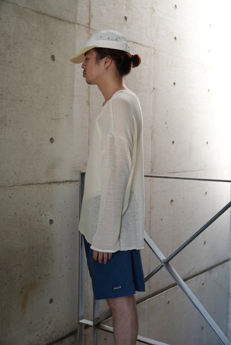 HAPPYEND mesh tee white