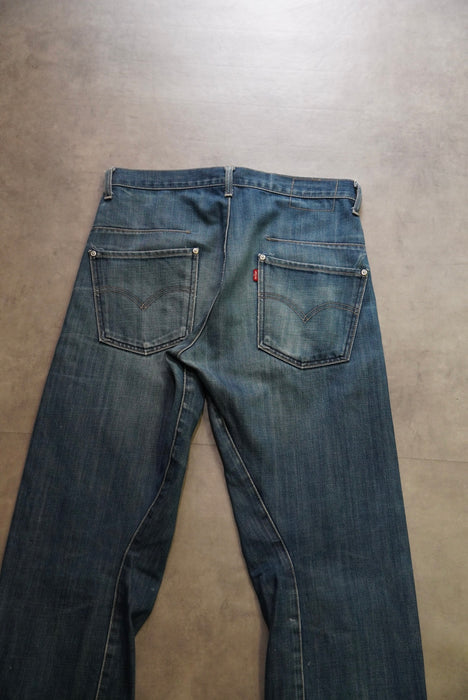 00s Levi's engineered denim