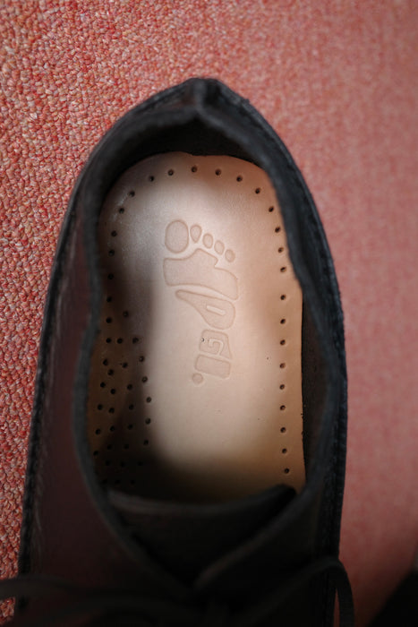 Yogi Footwear FINN II TUMBLED BLACK