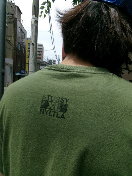 90~00s STUSSY LIVIN’ XL tee
