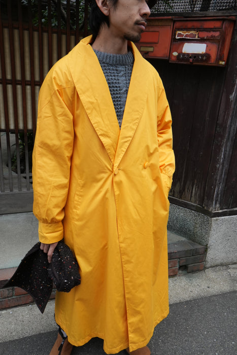 80s totes puff rain coat