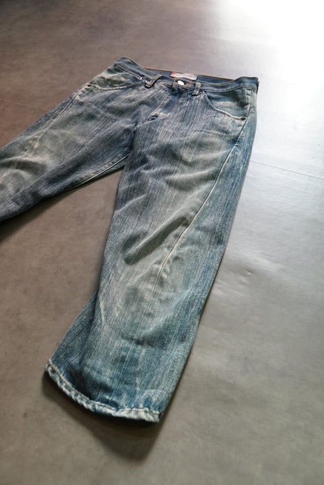 00s Levi's engineered bleached cropped denim