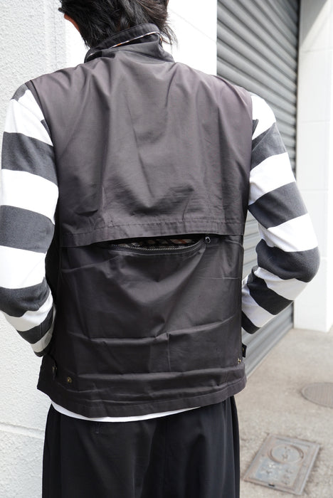 00s DAKS nylon gimmick vest