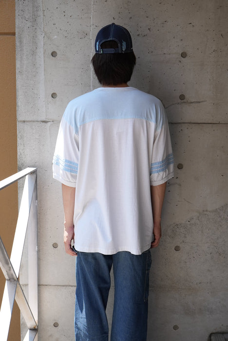 80s Alore football tee