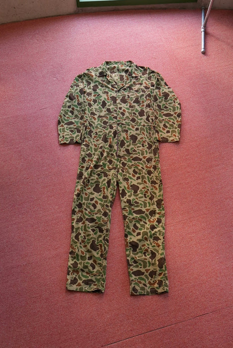 90s duckhuntercamo suits