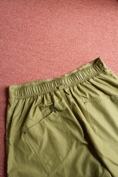 00s HUAFAN nylon 6pkt shorts