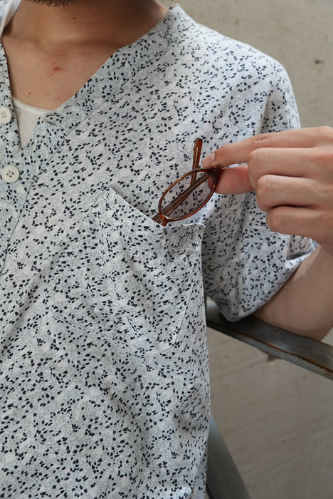 00s ARIMO giraffepattern pocket tee