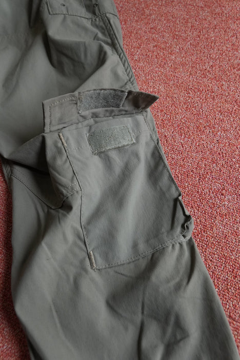 00s BEYOND clothing Lv4 soft shell pants