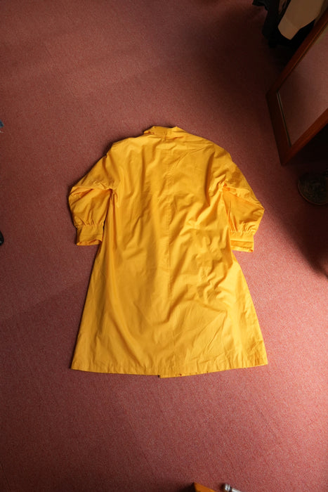 80s totes puff rain coat