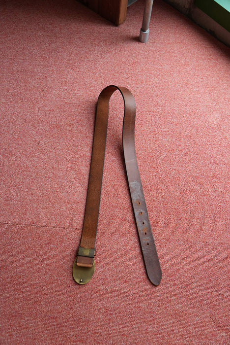 Levi’s logo buckle leather belt