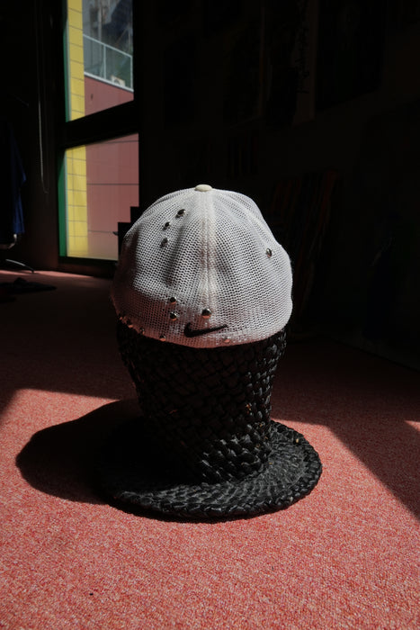 NIKE GOLF mesh cap “kira kira“