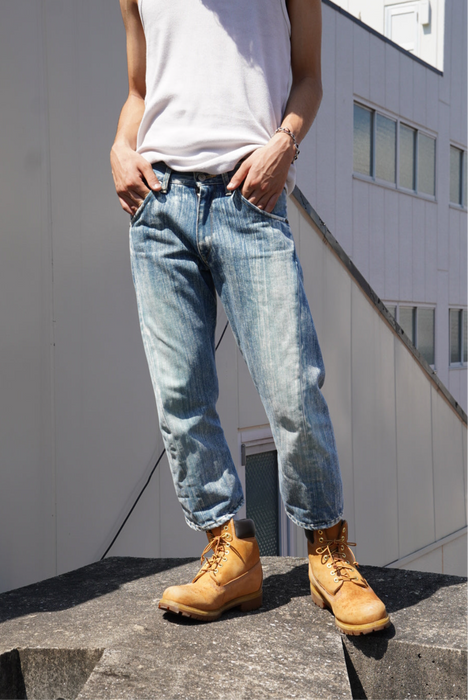 00s Levi's engineered bleached cropped denim