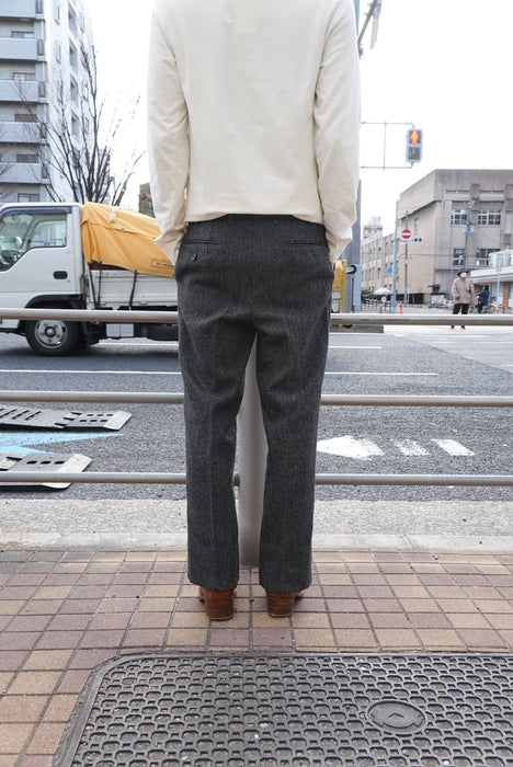 90s Burberrys’ tweed slacks