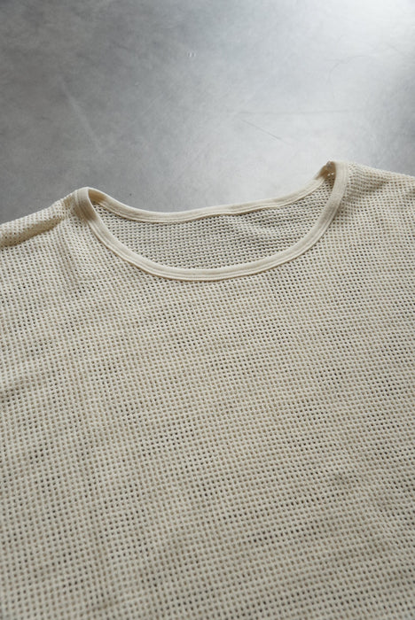 HAPPYEND mesh tee white