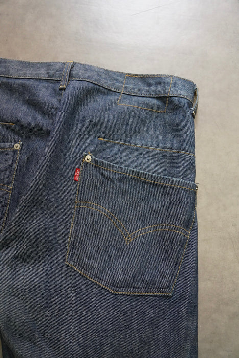 00s Levi's engineered denim