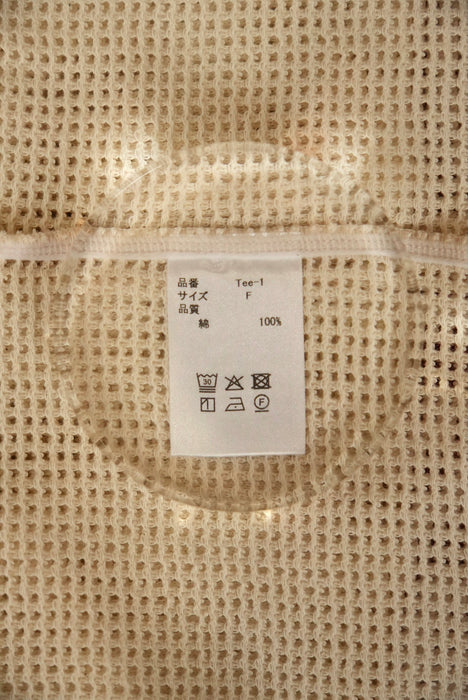 HAPPYEND mesh tee white