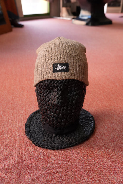 90s STUSSY logo beanie