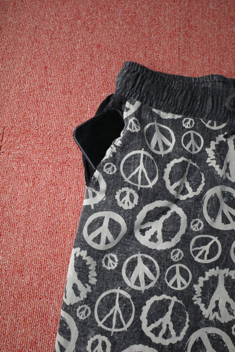 peace cutoff sweat