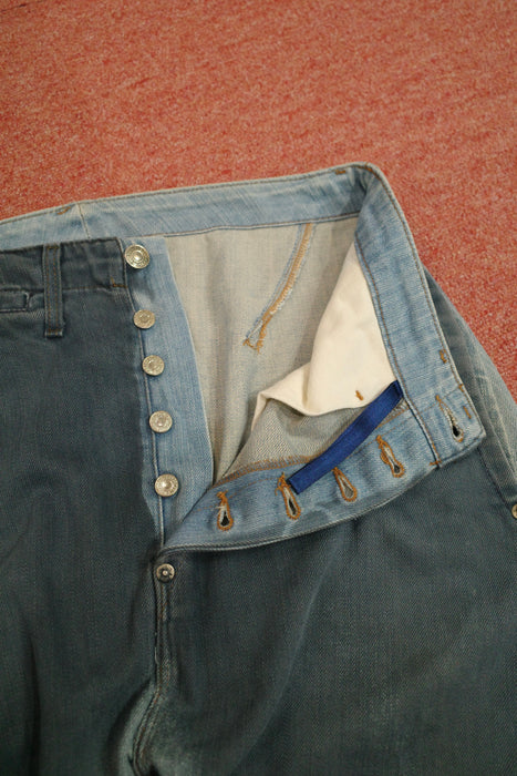 LEVI'S RED DAY-NIGHT