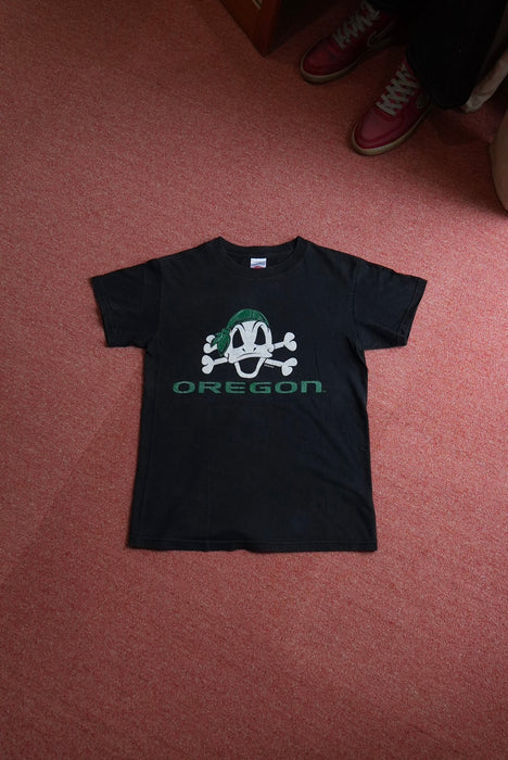 00s Disney skull donald tee