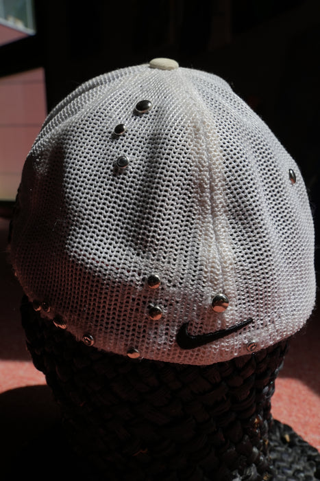 NIKE GOLF mesh cap “kira kira“