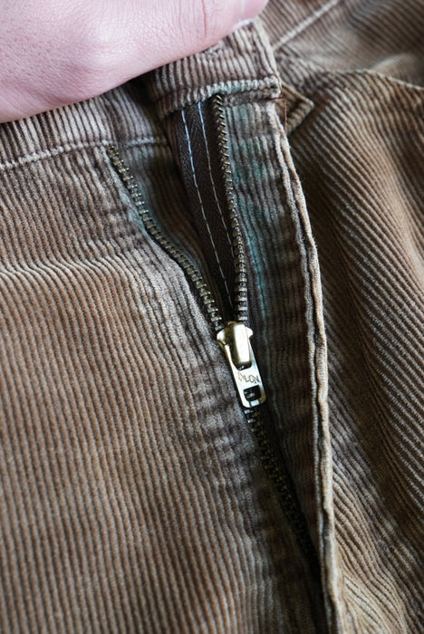 LEVI’S 519 corduroy pants