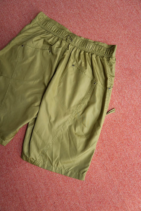 00s HUAFAN nylon 6pkt shorts