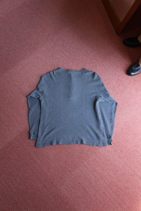 00s GAP henry tee