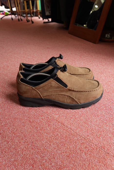 90s ASICS ASA VAV WALK