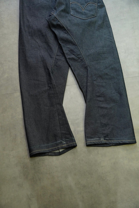 Levi's engineered baggy denim