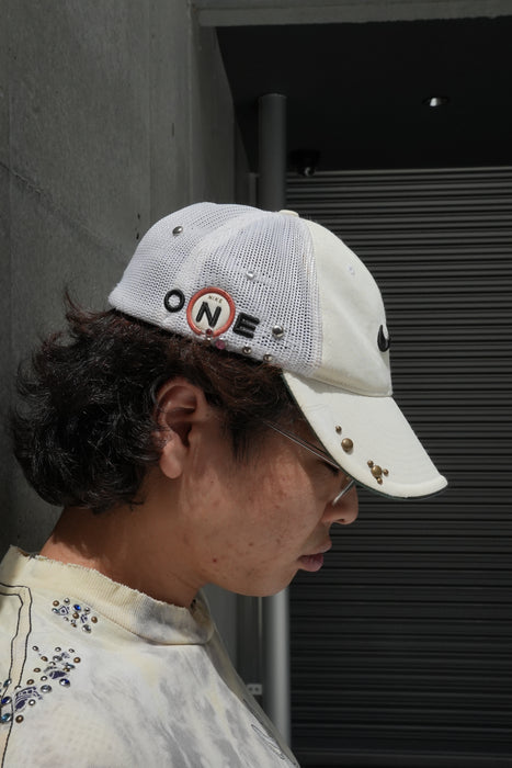 NIKE GOLF mesh cap “kira kira“