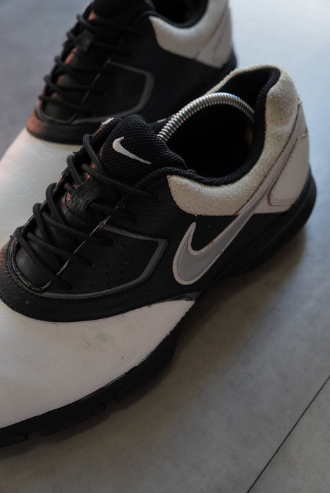 NIKE Heritage III Golf Shoes