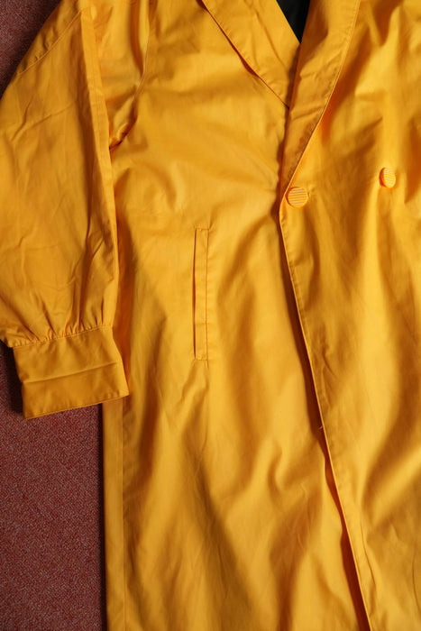 80s totes puff rain coat