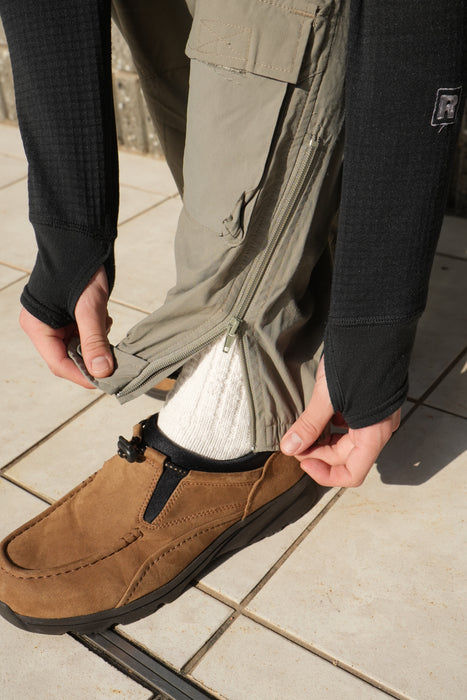 00s BEYOND clothing Lv4 soft shell pants