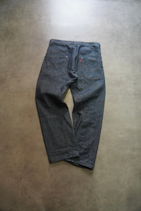 00s Levi's engineered denim