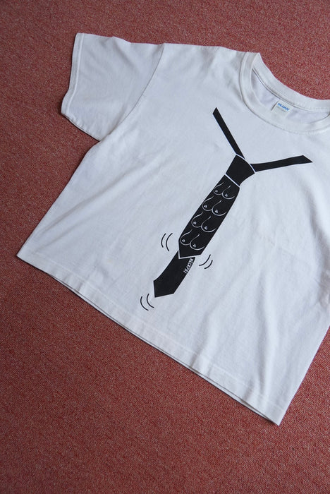 00s necktie tee
