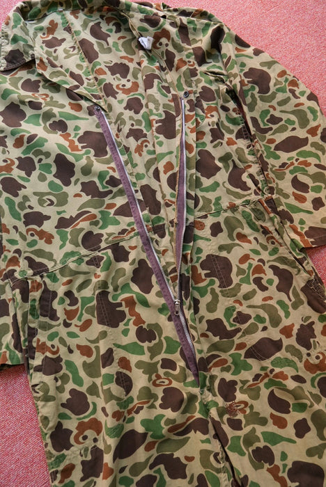 90s duckhuntercamo suits