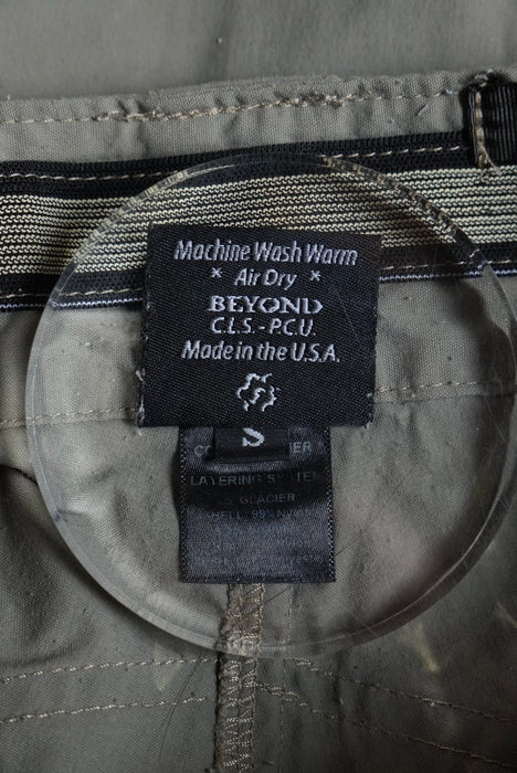 00s BEYOND clothing Lv4 soft shell pants