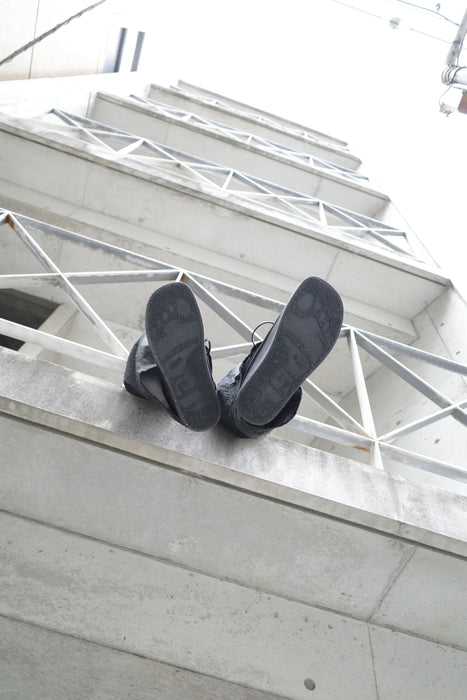 Yogi Footwear FINN II TUMBLED BLACK