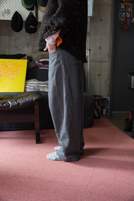 C.M.P.Y−14YR GREY 32inch