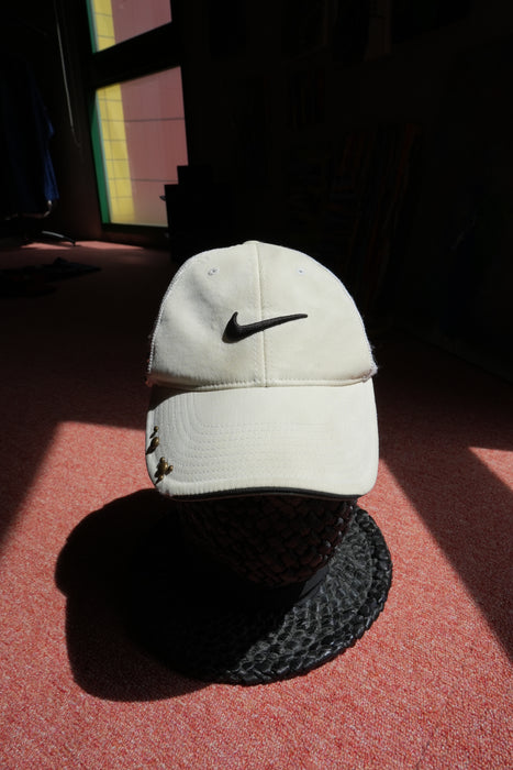 NIKE GOLF mesh cap “kira kira“