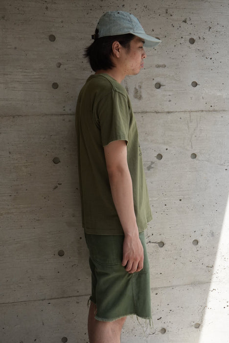 90~00s STUSSY LIVIN’ XL tee