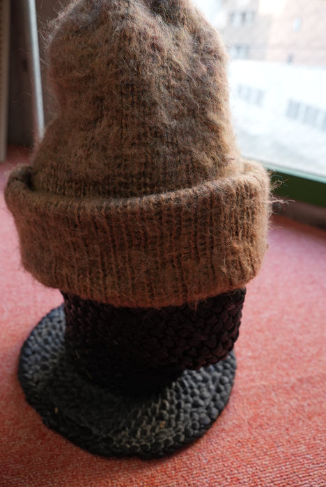 70s Saks Fifth Avenue mohair knit cap