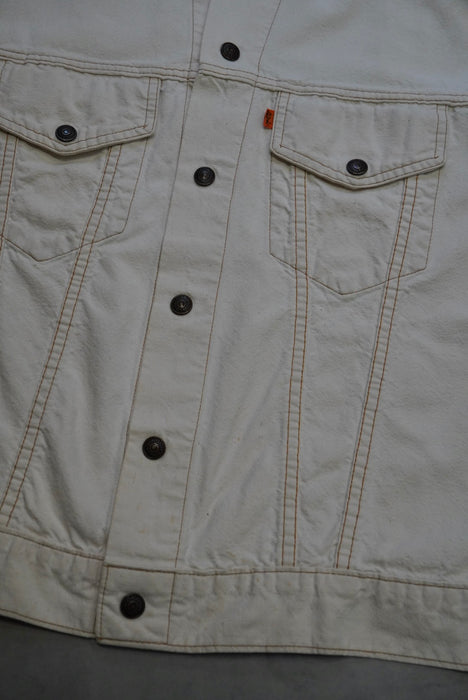 70s Levi’s white chambray