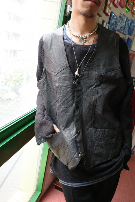 90s lace-up leather vest