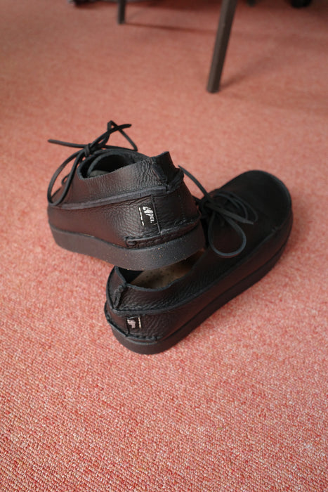 Yogi Footwear FINN II TUMBLED BLACK