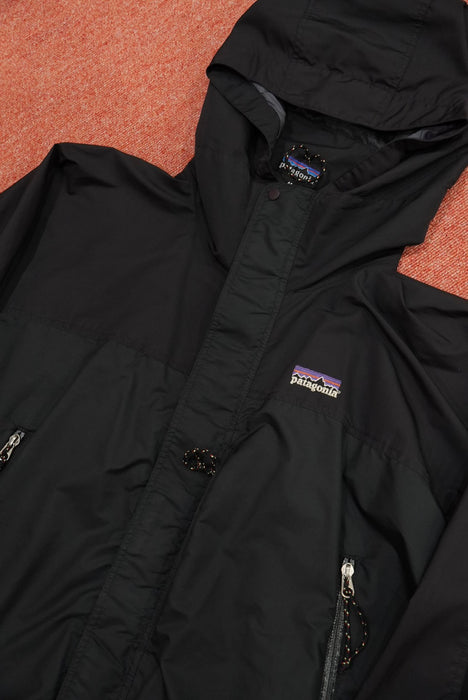 90s patagonia Essential Jacket