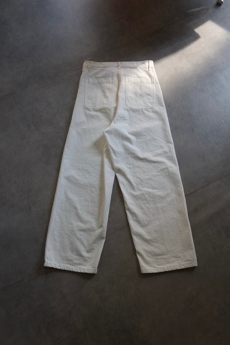 C.M.P.Y−3YR OFF WHITE 30inch