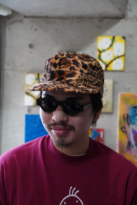 leopard velours cap