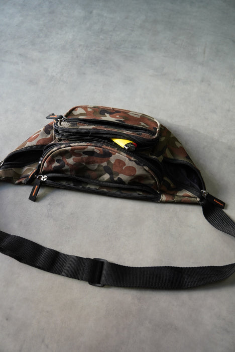 00s camouflage waist bag